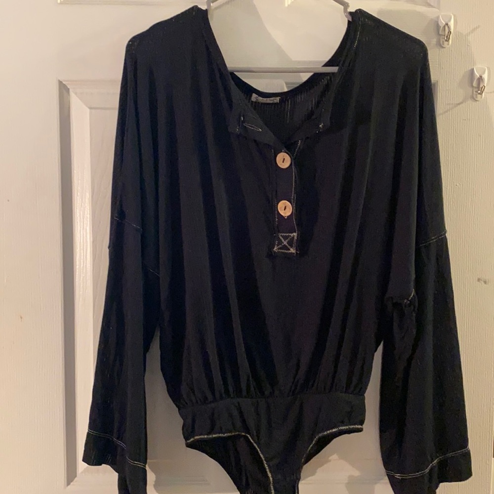 Free people body suit, never worn (just tried on) like new!